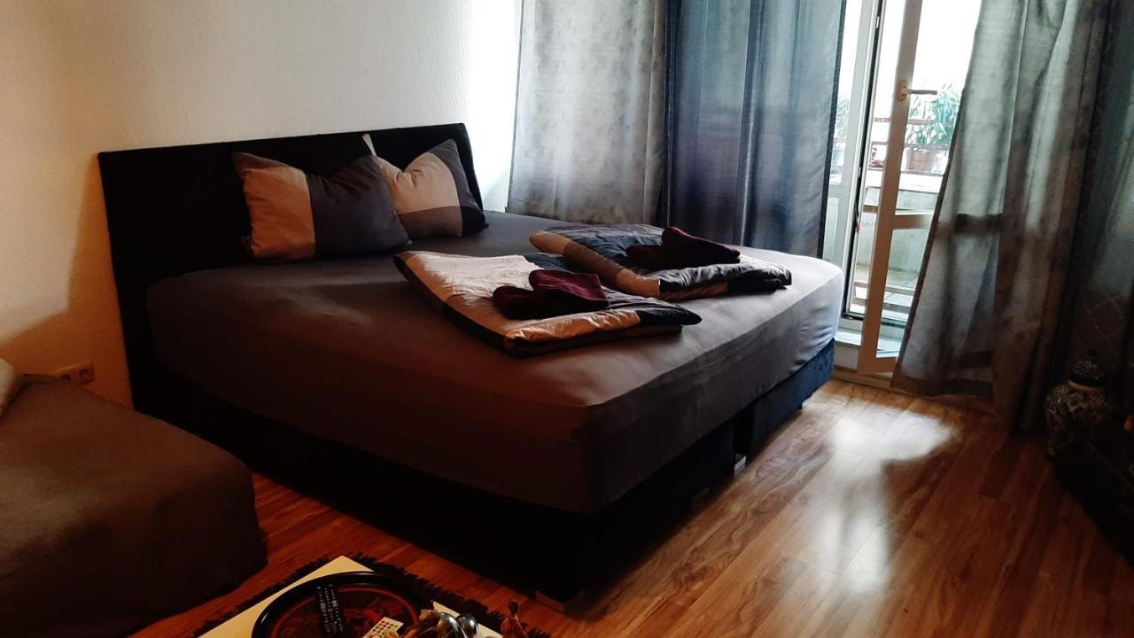 Tolle Private 2-Zimmer Wohnung Im Szene Bezirk Berlin-Friedrichshain Экстерьер фото